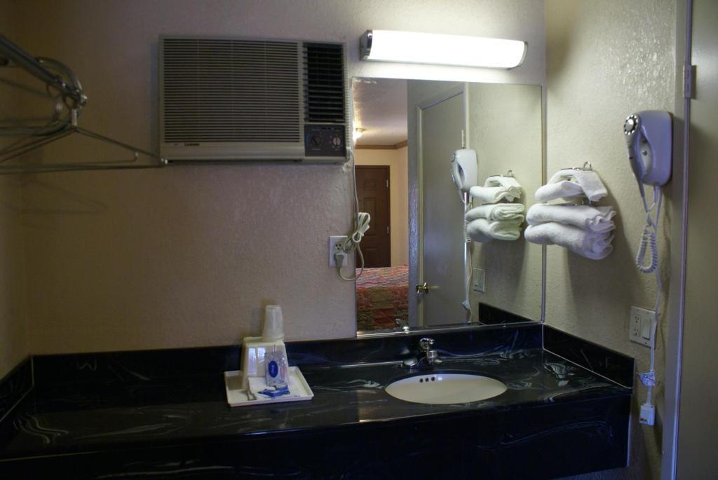 Best Budget Inn อนาไฮม์ ภายนอก รูปภาพ